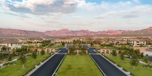 Shared Entryway in The Paseos in Summerlin