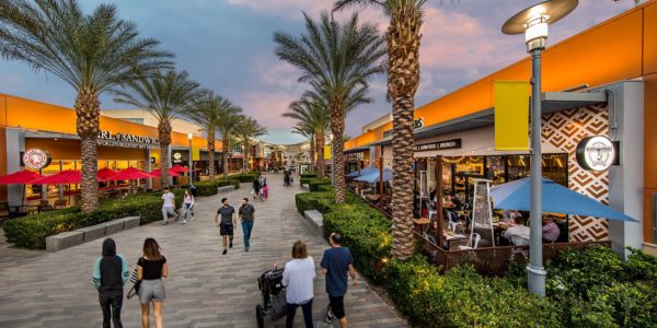 The promenade at Downtown Summerlin
