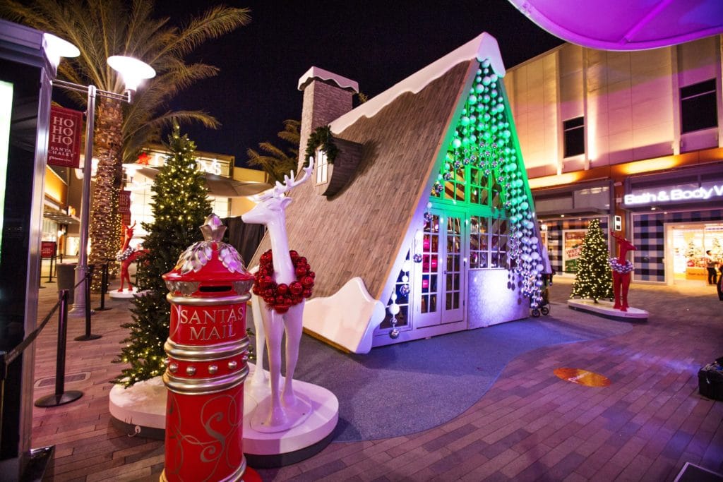 Santa Winter Wonderland Chalet