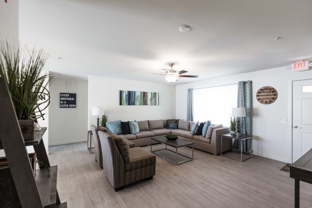 New Vista Ranch by HomeAid living room