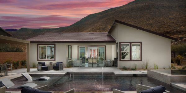 Exterior backyard at Terra Luna Ridge