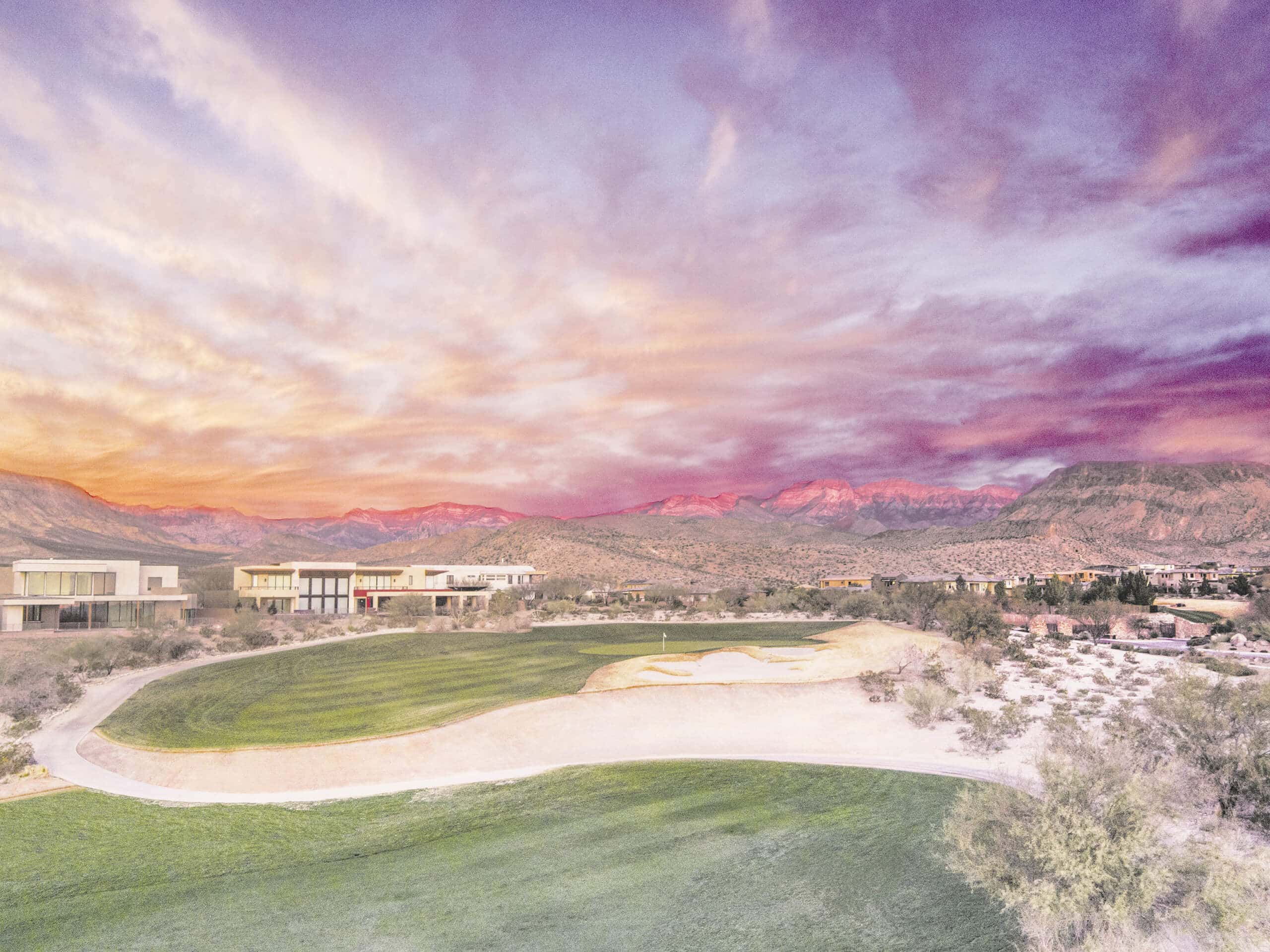 Summerlin is elegantly removed from the city and designed in harmony with the naturally dramatic and elevated topography of the Mohave Desert and the Spring Mountains.